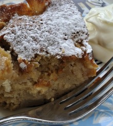 Apple, Rum & Lemon Cake