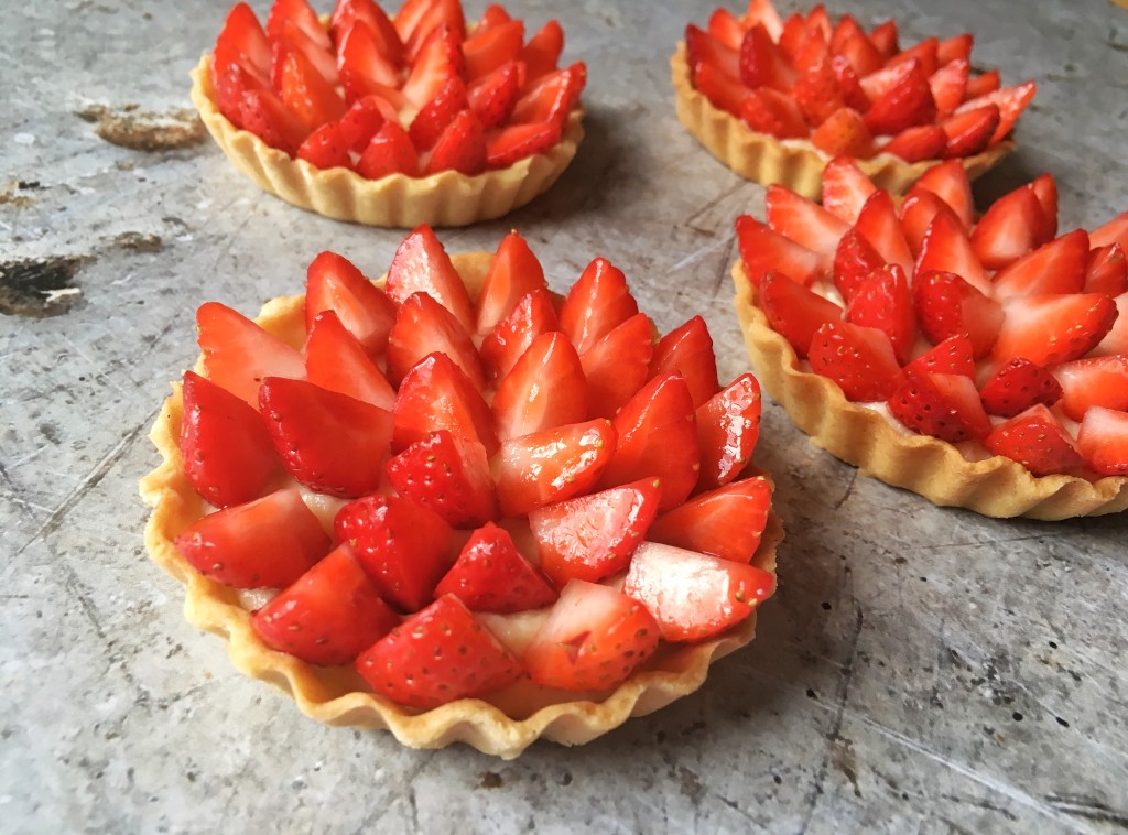 Prosecco Strawberry Tarts